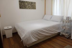 Phòng Giường Đôi Có Phòng Tắm Riêng (Double Room with Private Bathroom)