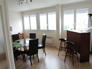 Villas Villa ROYAT : photos des chambres