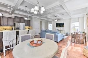 Half-Mi to Inlet Beach: Home w Grill & Fire Pit