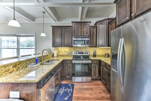 Half-Mi to Inlet Beach: Home w Grill & Fire Pit