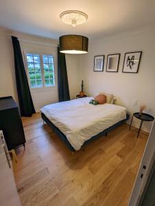 Charming House in the Cabellou on coastal trail