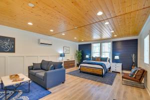 Chic Studio Near Huntington Beach State Park