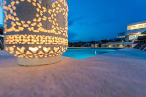 Dino, modern & luxury ap. with a pool for 6