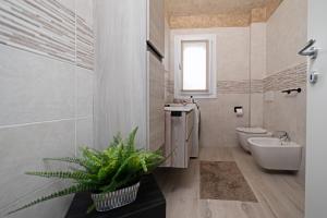 THE PLACE - Regarda Travel