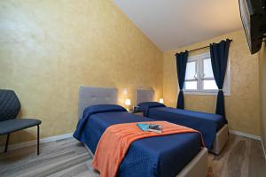 THE PLACE - Regarda Travel