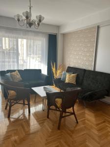 La Bella Apartments