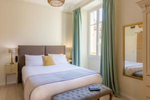 Hotels Hotel les Armoiries : photos des chambres