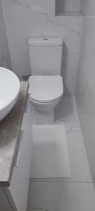 Ellas Modern Duplex City Center