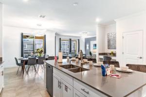 9183 Sommerset Hills Drive