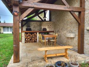 Maisons de vacances Maison Gonneville-en-Auge, 4 pieces, 6 personnes - FR-1-465-88 : photos des chambres