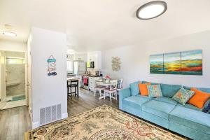 Cozy Monterey Apartment - Walk to Wharf and Dtwn!