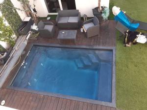 Exceptionnel 3 logements de plein pieds pouvant accueillir jusqu à 8 personnes à 2 pas de la plage et du centre ville dans une résidence de bien être avec jacuzzi et piscine chauffée