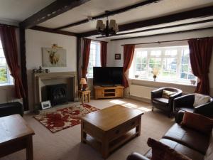 Smugglers Rock Country House
