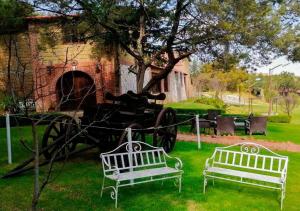 Casa Manning y Salón la Troje