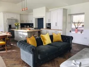 Gardeners cottage - Bridge of Tilt