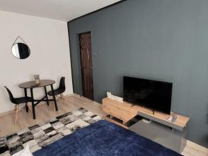 Casa Rusu -Moroasa-Self check in-24h Netflix