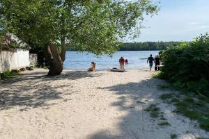 Cheerful house, close to lakes
