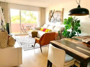 Quarto em apartamento encantador - Parede