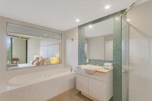 Deluxe Dual-Key Apartment in Peppers @ Salt Resort by uHoliday (3BR, 2BR and Hotel Room Options Available)