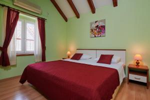 Double Room room in Apartments and rooms by the sea Trogir - 16844