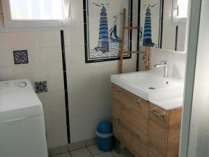 Maison T2 Proche Forêt et Plage à La Tranche-sur-Mer - FR-1-22-243