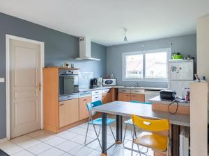 Grande maison familiale 4 chambres, 140m², proche forêt, terrasse et jardin clos, Biscarrosse - FR-1-521-22