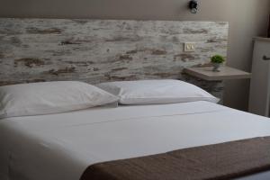Standard Double Room room in Hotel Mom Assisi
