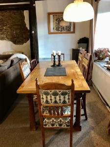 Devon Cottage in Lovely Georgeham