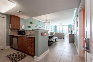 Fantastic 2 BR Waterscape A431 With LEGO BunkroomWe Need is YOU