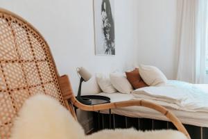 Altbautraum! 2 Zimmer mit 24h Check-in