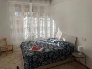 Roberta HOUSE - 卡萨格