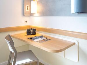 Hotels Ibis Budget Frejus St Raphael plages : photos des chambres