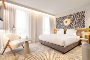 Hotels Hotel Yac Paris Clichy, a member of Radisson Individuals : photos des chambres