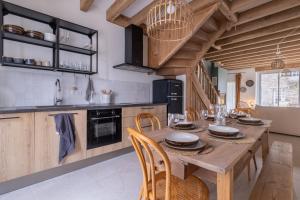 Maisons de vacances Villa Nona - Proche plage pour 12 voyageurs : photos des chambres