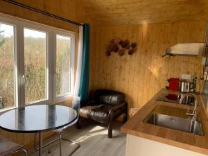 Chalets Escapade Romantique en Chalet Nature, Calme et Douceur au Bord de Marne : photos des chambres