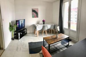 Appartements Apart T3 TGV station Fully equipped : photos des chambres