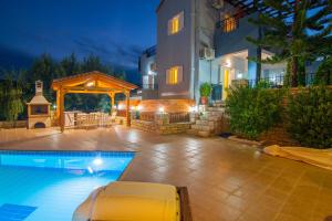 Blue Villa 1 - With Private Pool