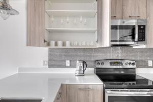 Coral Gables 1br w wd pool nr Miracle Mile MIA-66