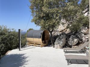 Villas Villa with private pool sauna and jacuzzi in Tourtour : photos des chambres