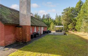 Amazing Home In Pandrup