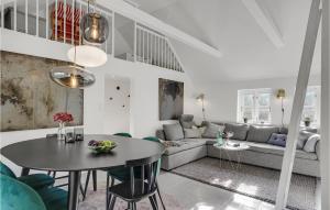 Amazing Home In Pandrup