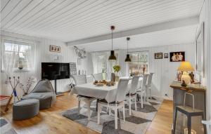 Beautiful Home In Højby With Wifi