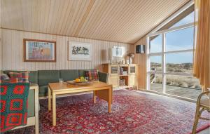 3 Bedroom Lovely Home In Frøstrup
