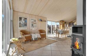 3 Bedroom Lovely Home In Frøstrup