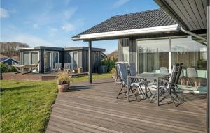 3 Bedroom Nice Home In Haarby