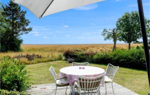 Nice Home In Sydals With Wifi