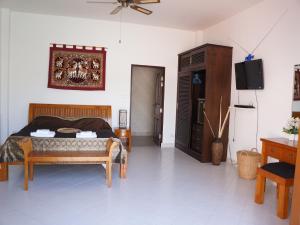 VIP Chain Resort Pool Villa