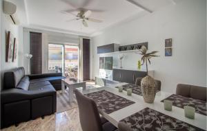 Gorgeous Apartment In Torrevieja