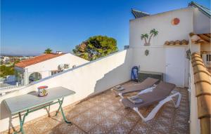 2 Bedroom Cozy Home In Orihuela