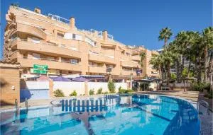 Beautiful Apartment In Oropesa Del Mar - Cabanes